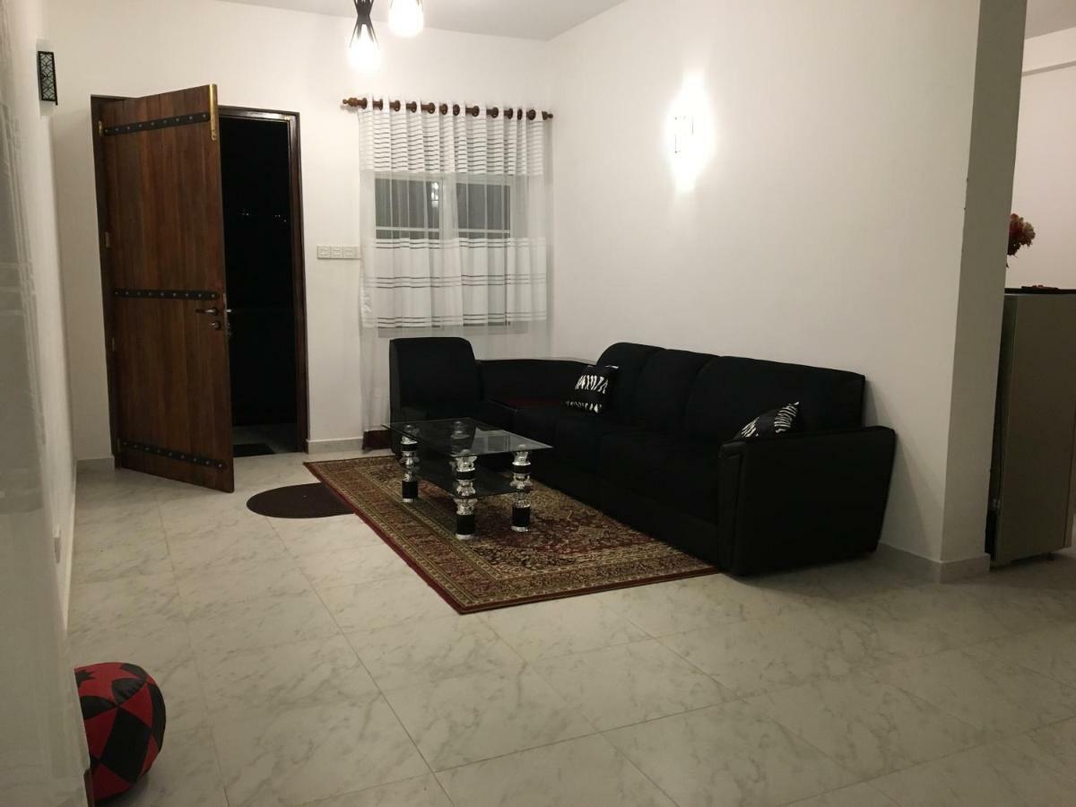 Hotel Ranvil Nuwara Eliya Bagian luar foto