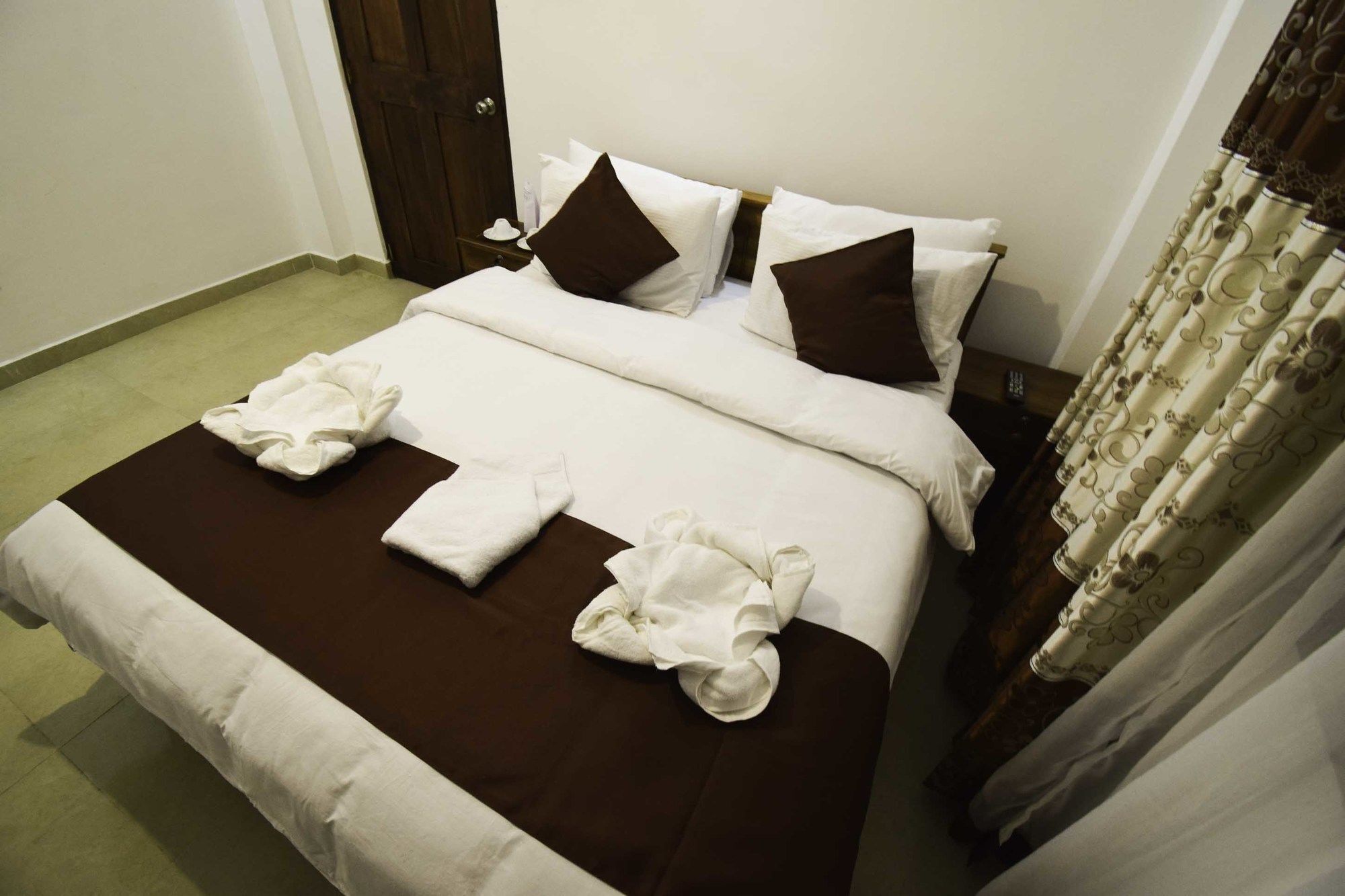 Hotel Ranvil Nuwara Eliya Bagian luar foto